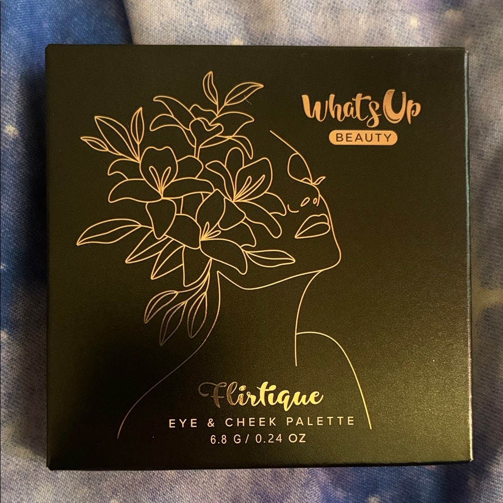 What’s up Beauty Flirtique Eye & Cheek Palette